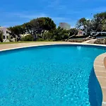 Llevant - En Planta Baja Con Piscina