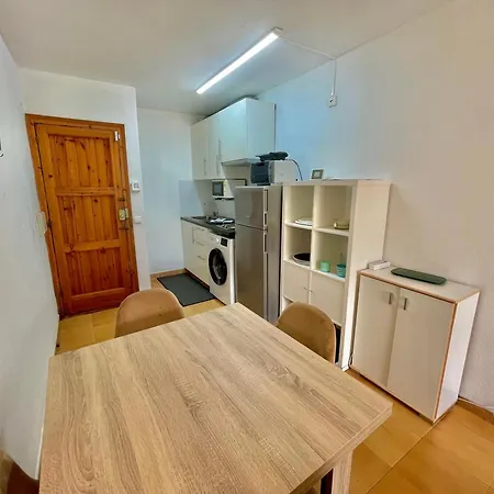Llevant En Planta Baja Con Piscina Appartamento *