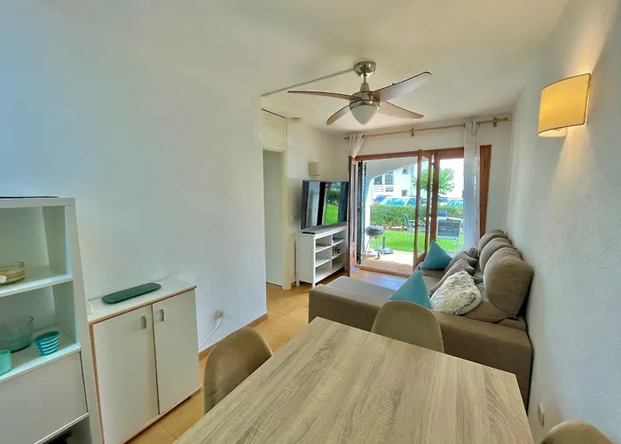 Apartment Llevant - En Planta Baja Con Piscina Arenal d'en Castell