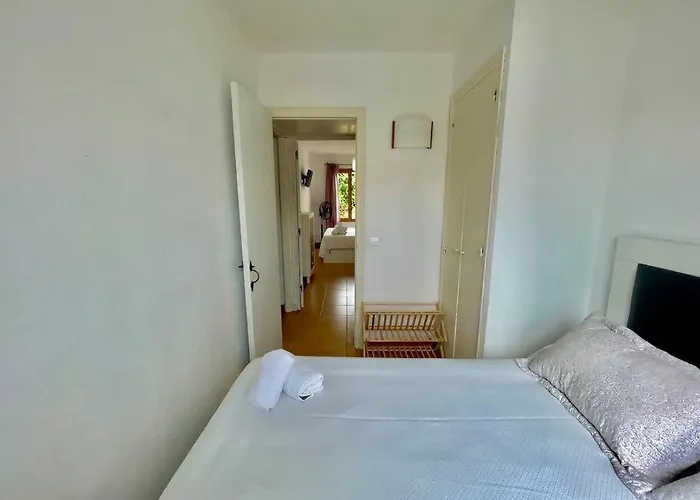 Llevant - En Planta Baja Con Piscina Apartment *