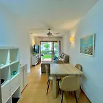 Llevant - En Planta Baja Con Piscina Apartmán