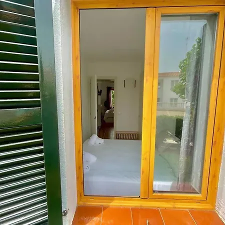 Llevant - En Planta Baja Con Piscina شقة *
